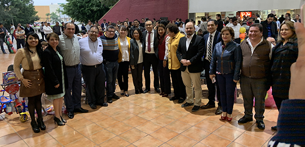 “Dona un juguete, dona amor”